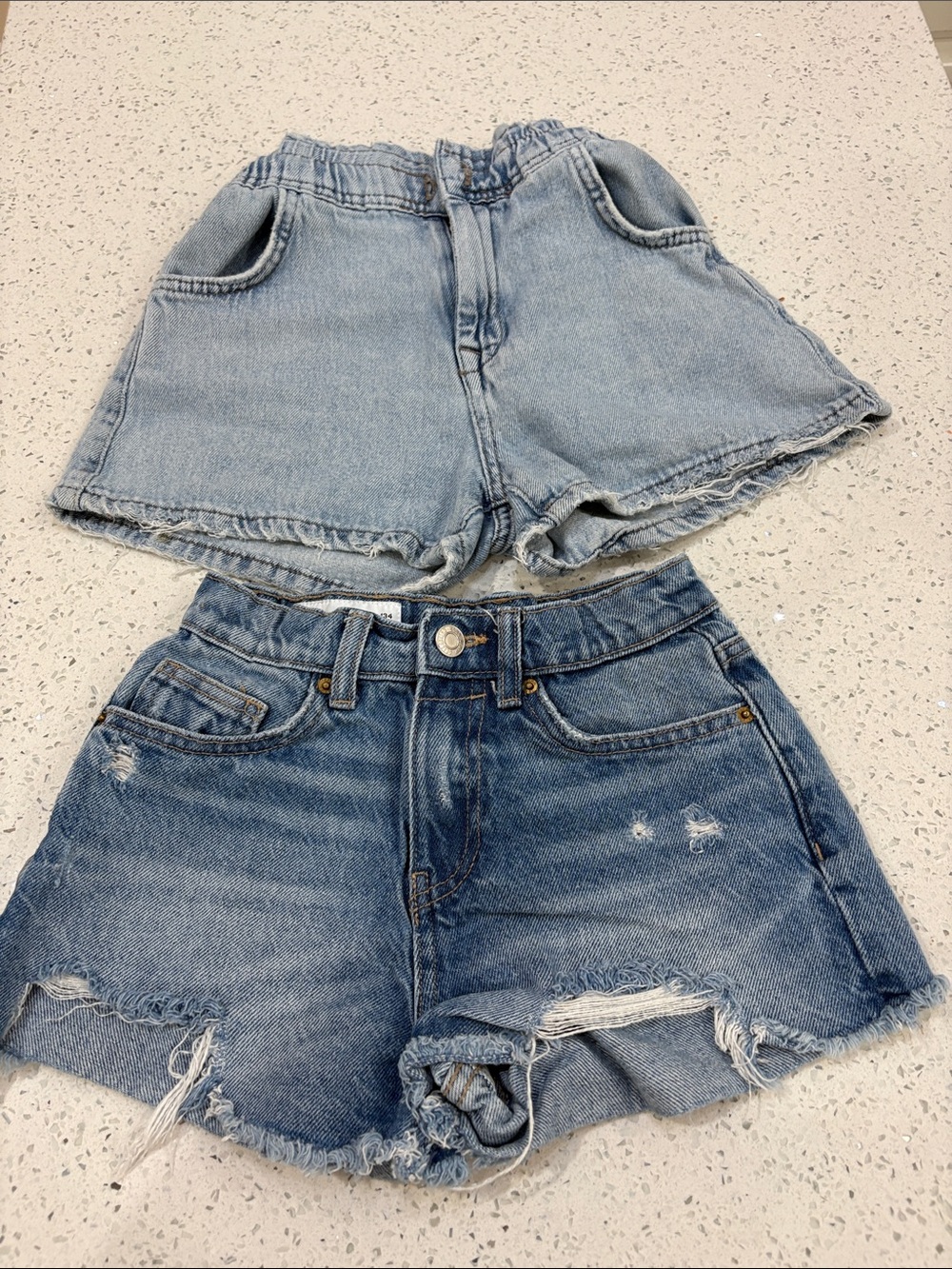 Girls Zara Two-Pair Denim Shorts Set in Light and Medium Blue size 8/9